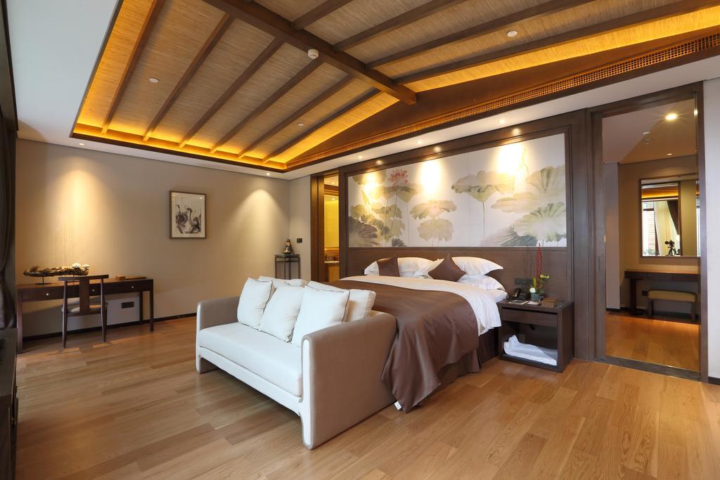 S&N Zhejiang Linhai International Hotel الغرفة الصورة