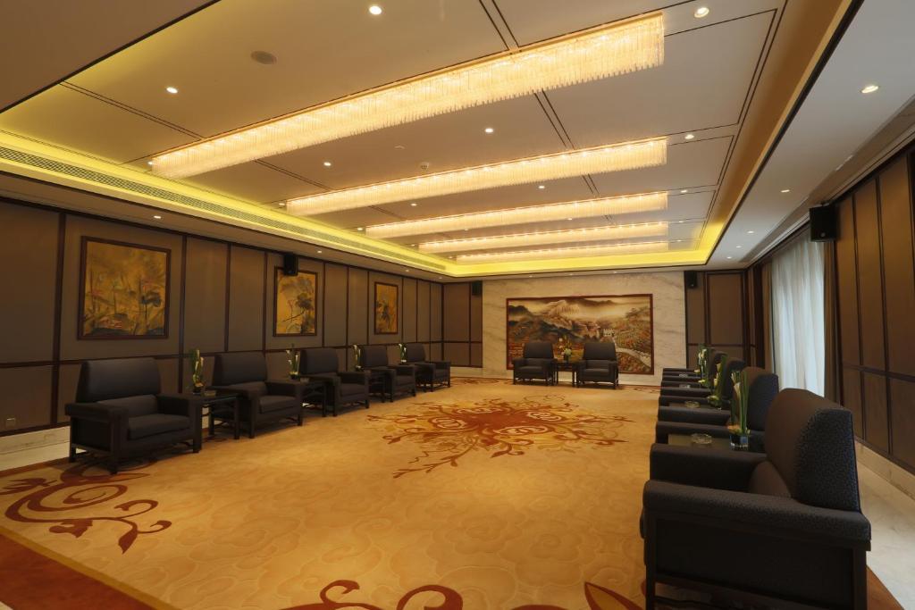 S&N Zhejiang Linhai International Hotel المظهر الخارجي الصورة