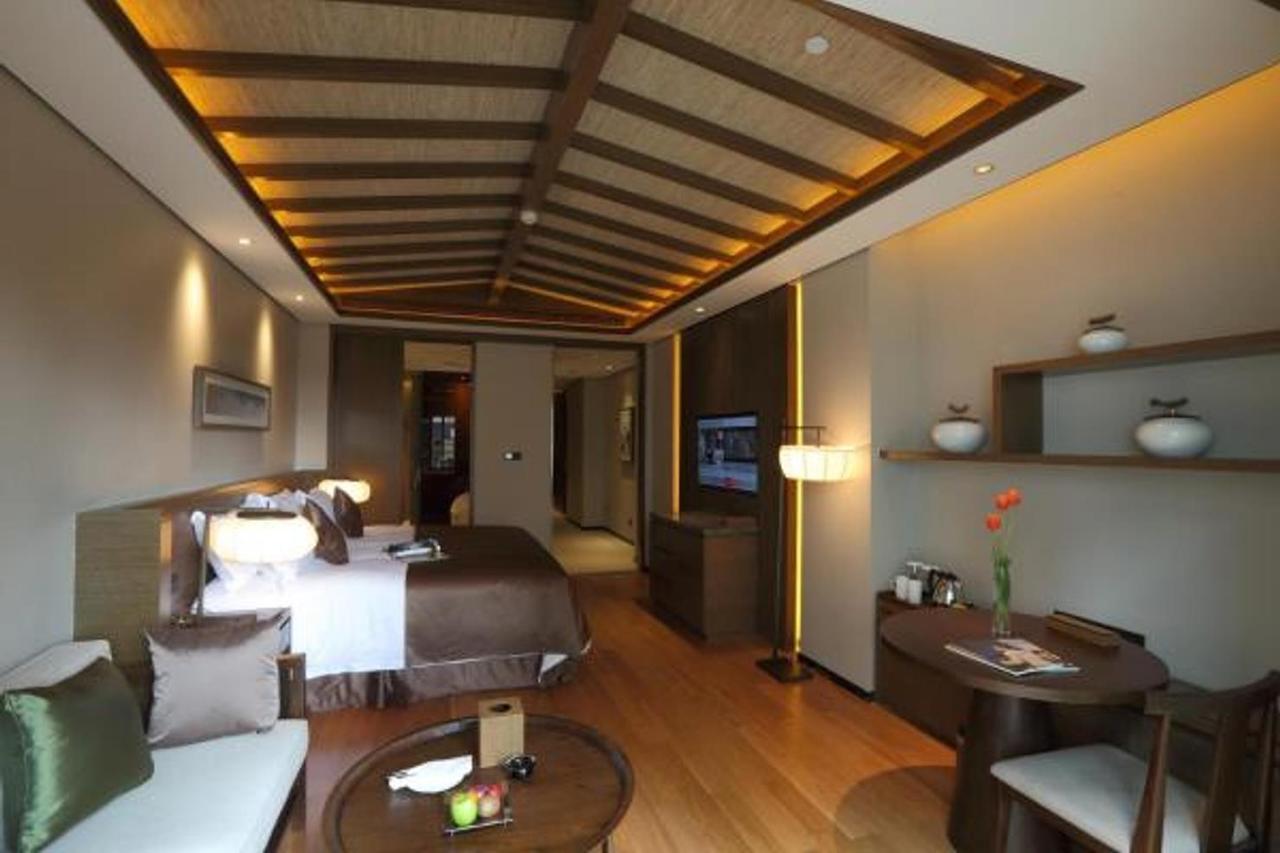S&N Zhejiang Linhai International Hotel المظهر الخارجي الصورة