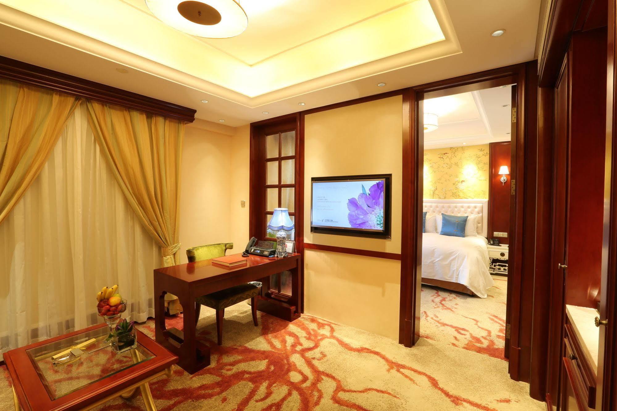 S&N Zhejiang Linhai International Hotel المظهر الخارجي الصورة