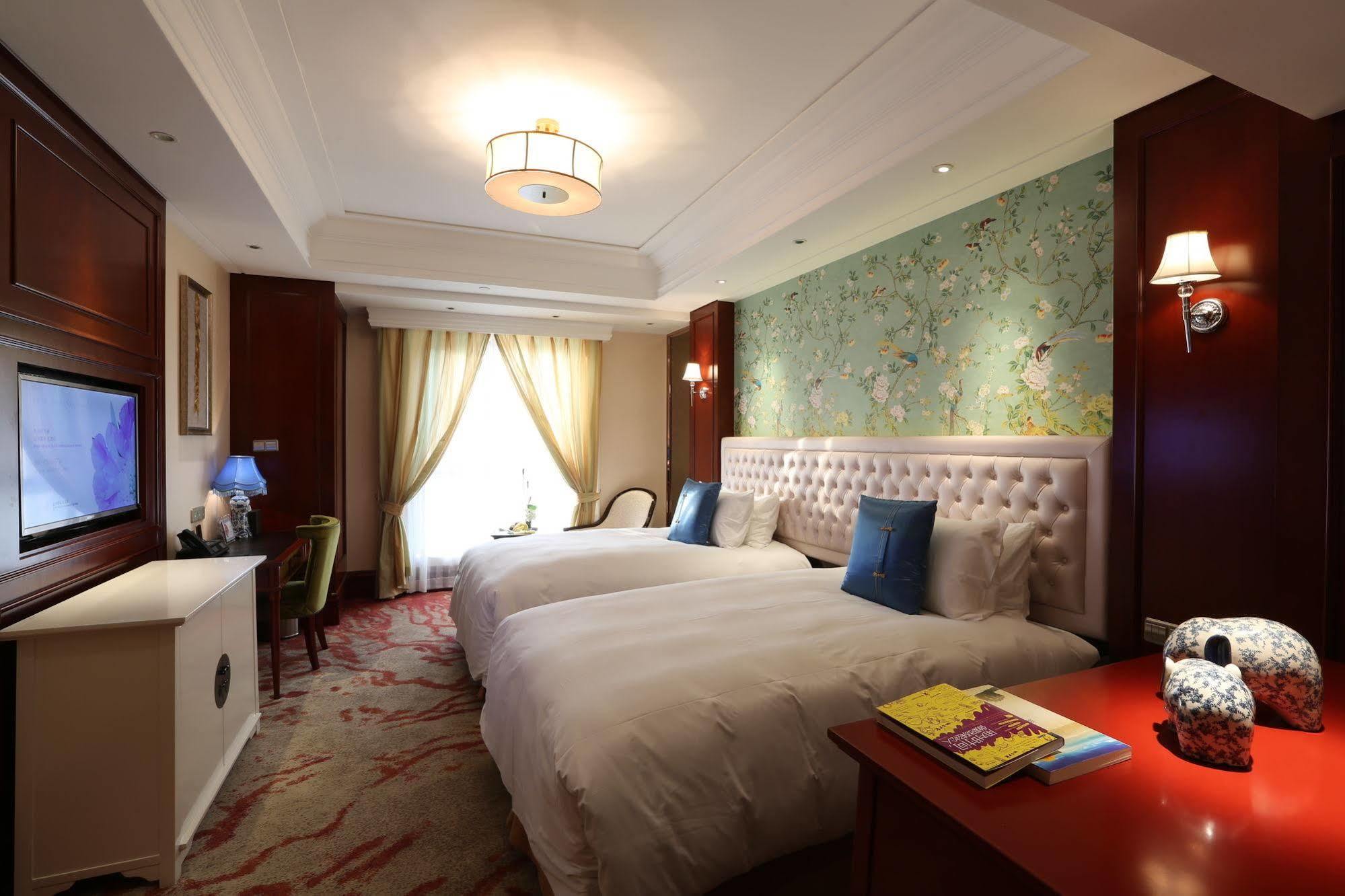 S&N Zhejiang Linhai International Hotel المظهر الخارجي الصورة