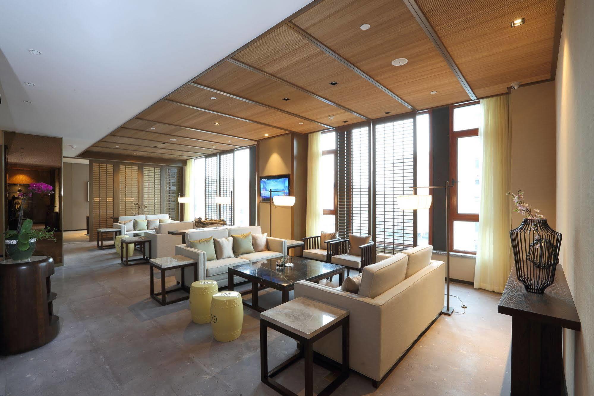 S&N Zhejiang Linhai International Hotel المظهر الخارجي الصورة